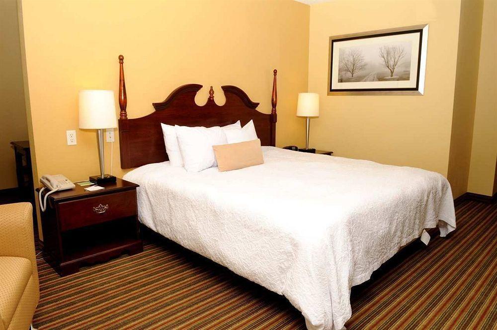 Hampton Inn Owensboro Εξωτερικό φωτογραφία